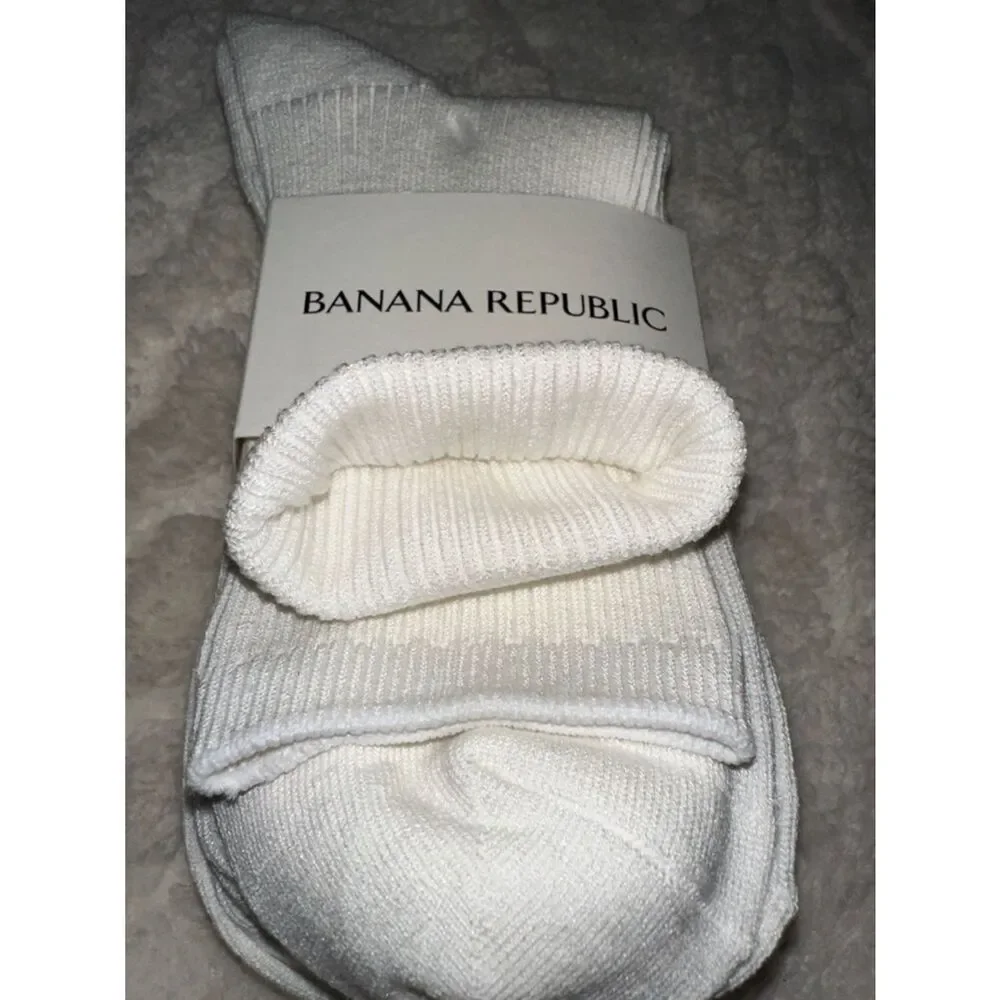 BR SNOW DAY WHITE SILK-COTTON BLEND CREW LOGO SOLES SOCK 3-PACK